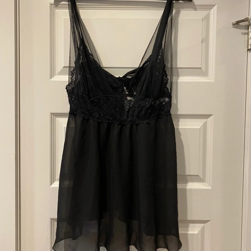 NWOT Black Lacey Lingerie w/ Bow On Back Keyhole